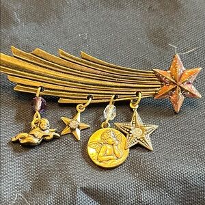 Sweet Secrets Celestial Star brooch